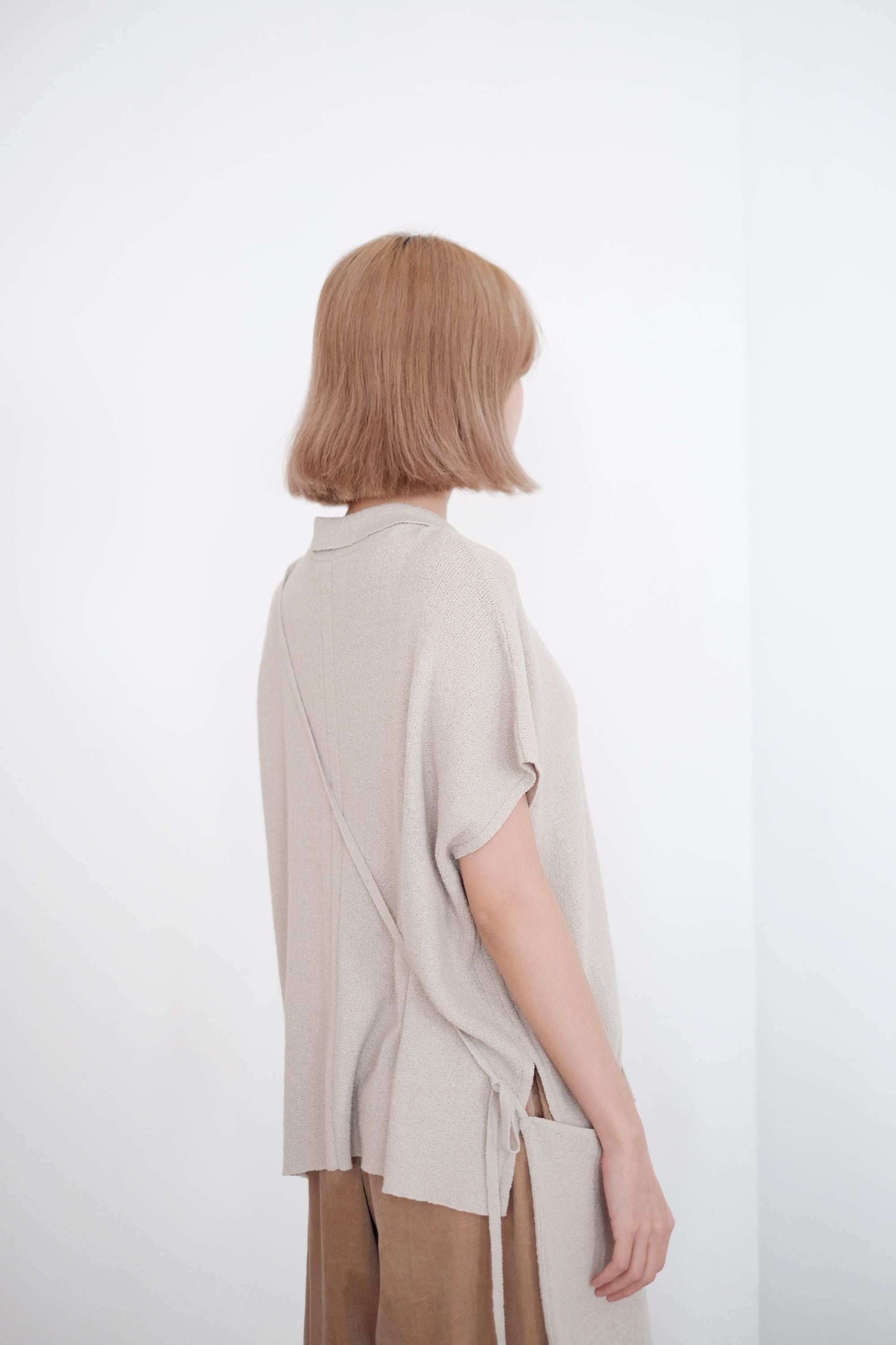 ADELHEID BOX KNIT BLOUSE (LIGHT GREY)