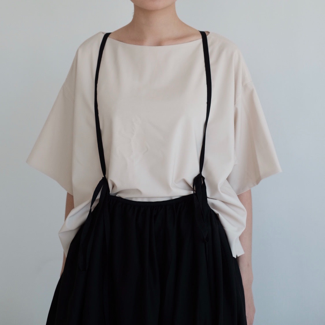 LUNA SKIRT WITH NARROW STRAPS