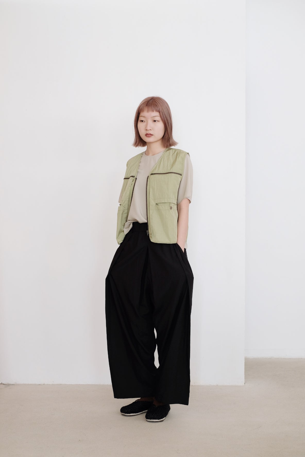 AMELIA BLOUSE (MATCHA) | 淡抹茶色短袖上衣