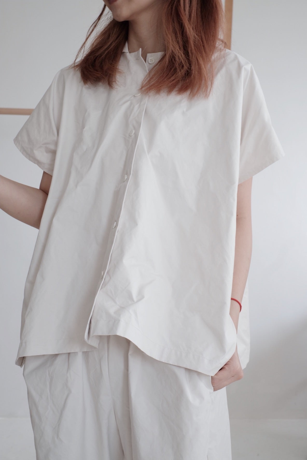 IVORY SHIRT IN SHORT SLEEVES