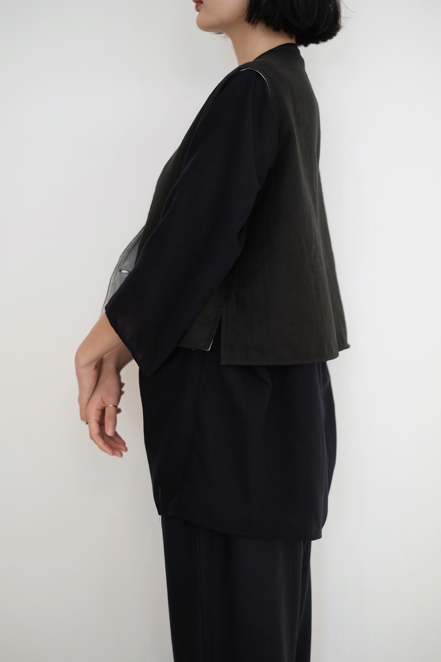 SHIMIZU MIDI TOP (NAVY)(PRE-ORDER)