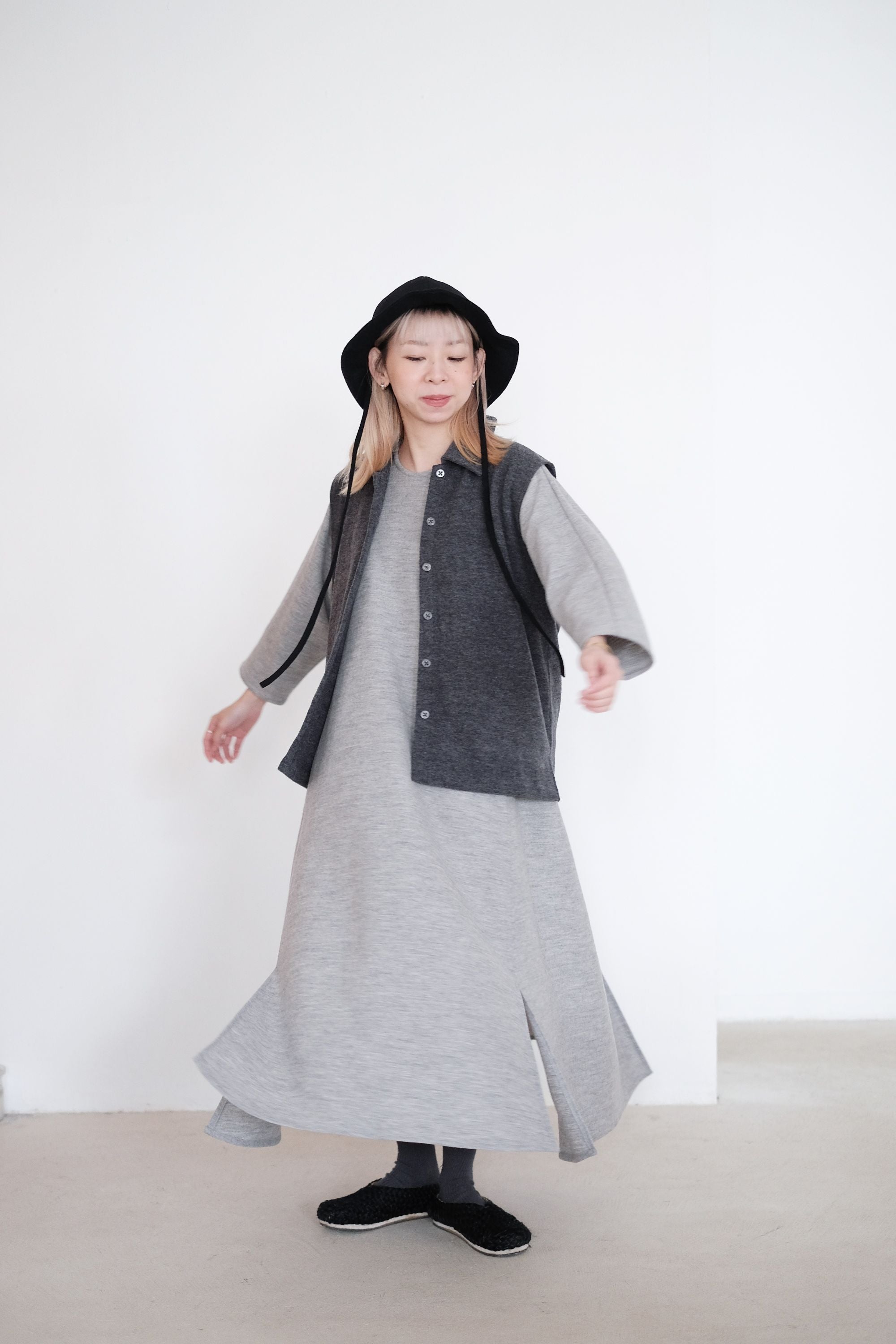 KOU DRESS (GREY)