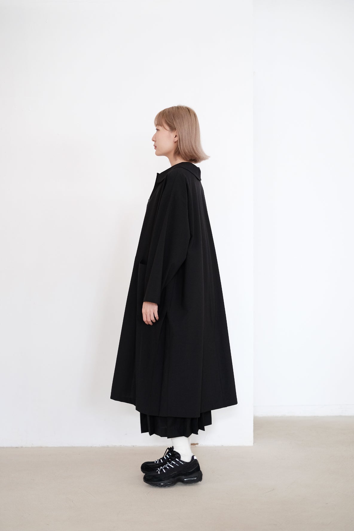 ELOWEN LONG COAT (BLACK)