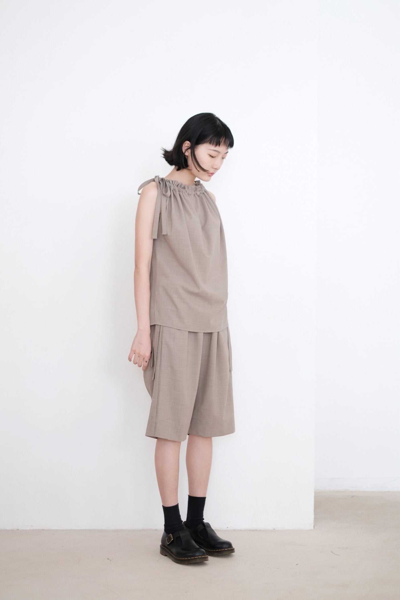 FUSAKO SHORTS (SOFT AMBER)