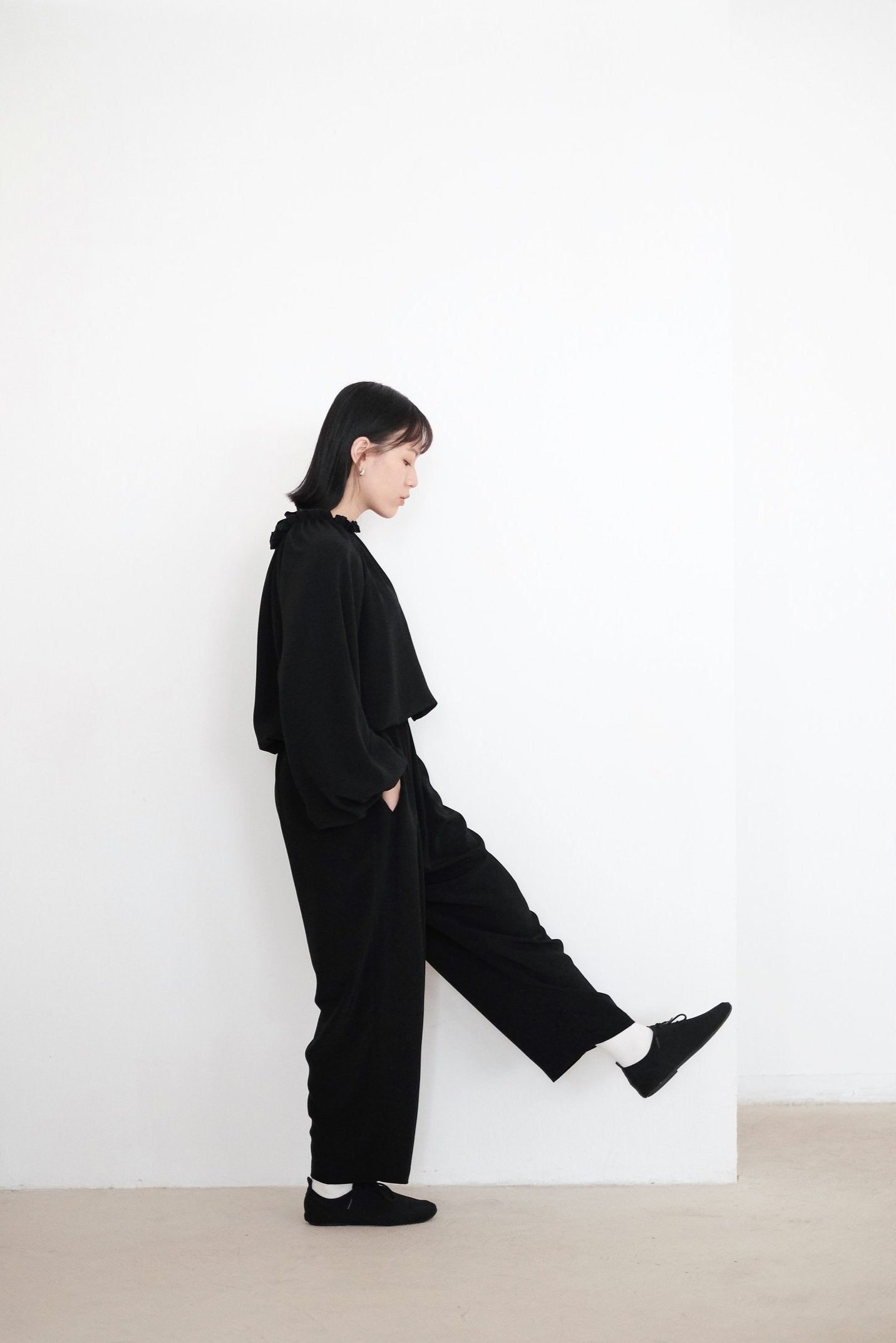 SHIORI PANTS (BLACK)