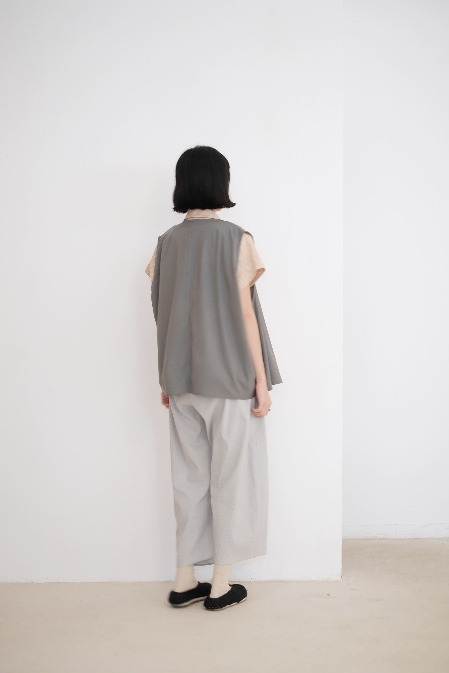 GREY EVERLY VEST (LIMITED EDITION）