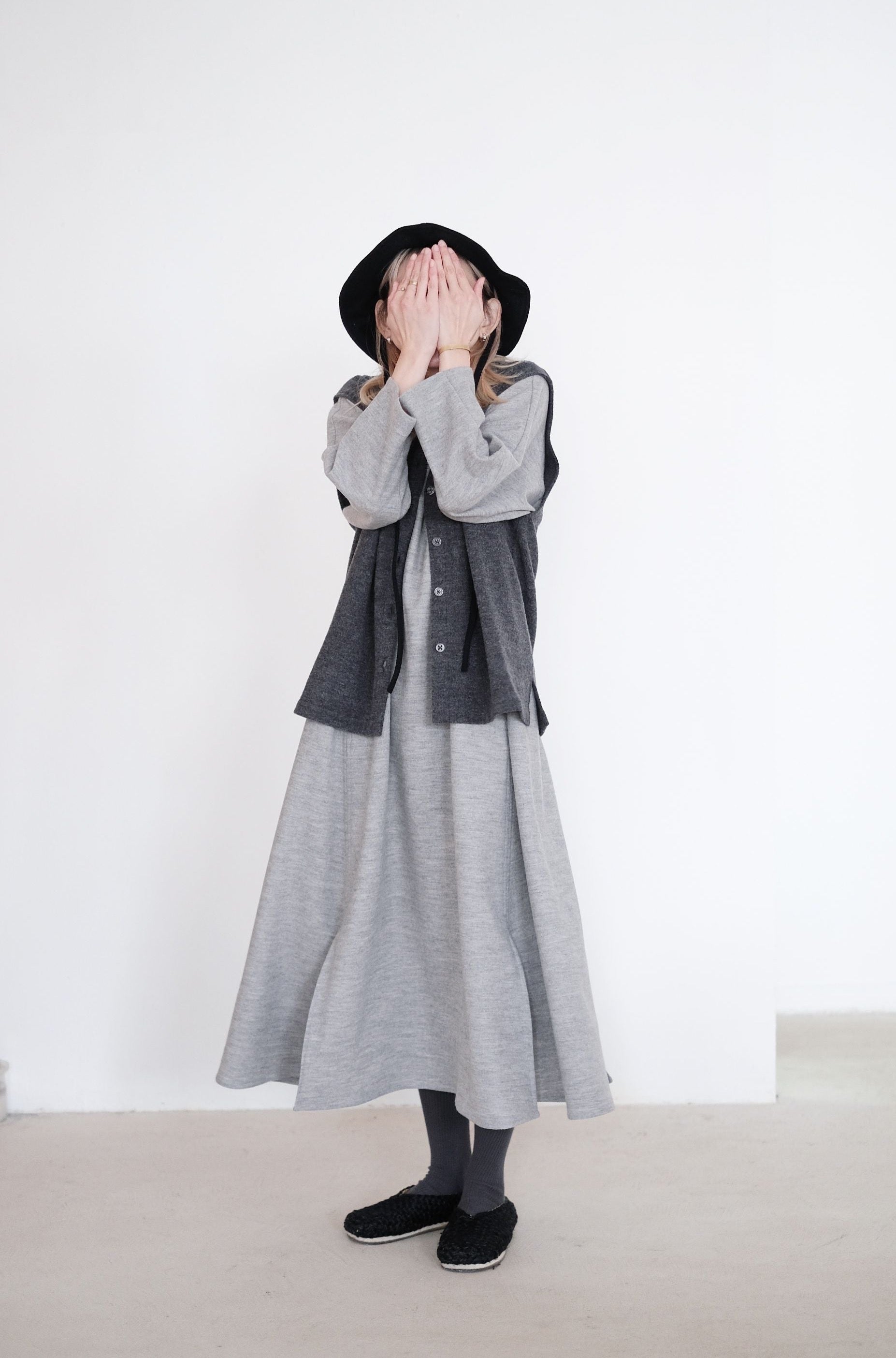 KOU DRESS (GREY)