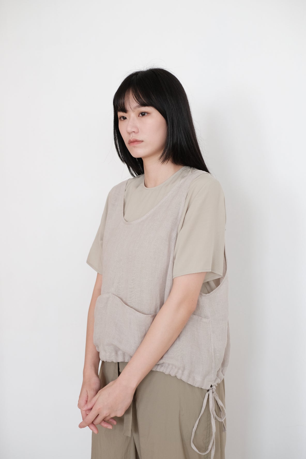 AMELIA BLOUSE (MATCHA) | 淡抹茶色短袖上衣