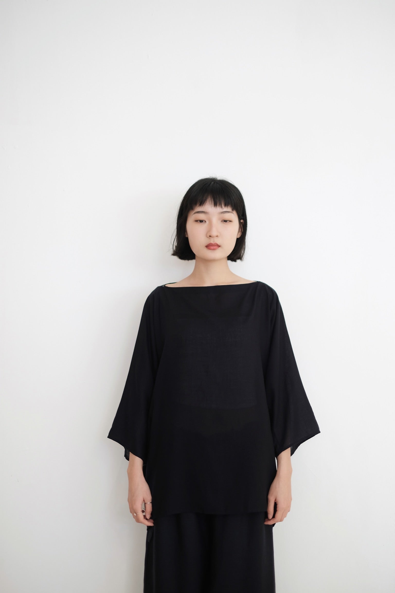 SHIMIZU MIDI TOP (NAVY)(PRE-ORDER)