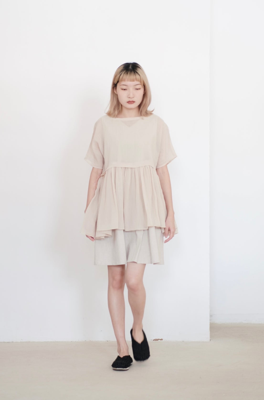 NOZOMI BLOUSE (BEIGE PEARL)