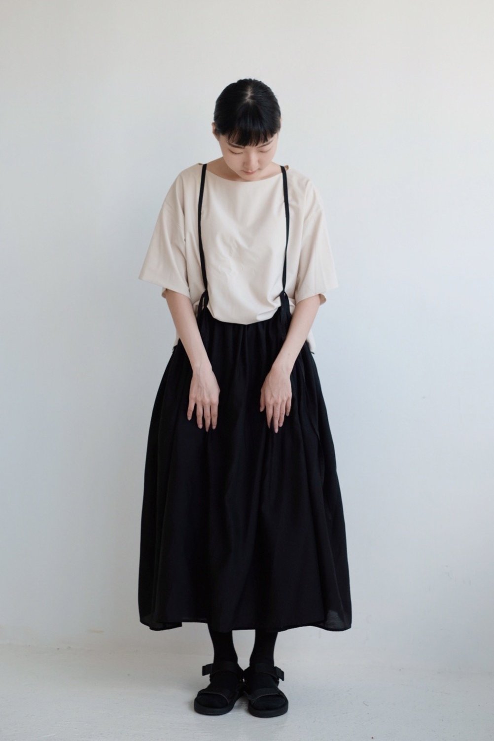 LUNA SKIRT WITH NARROW STRAPS