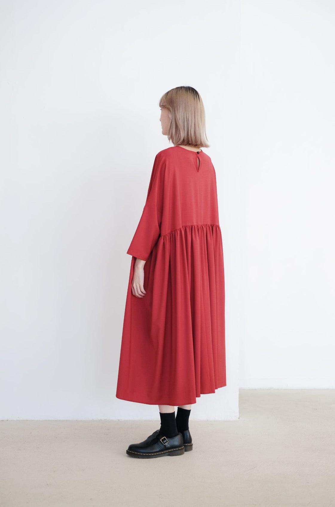 MIA DRESS (RED)