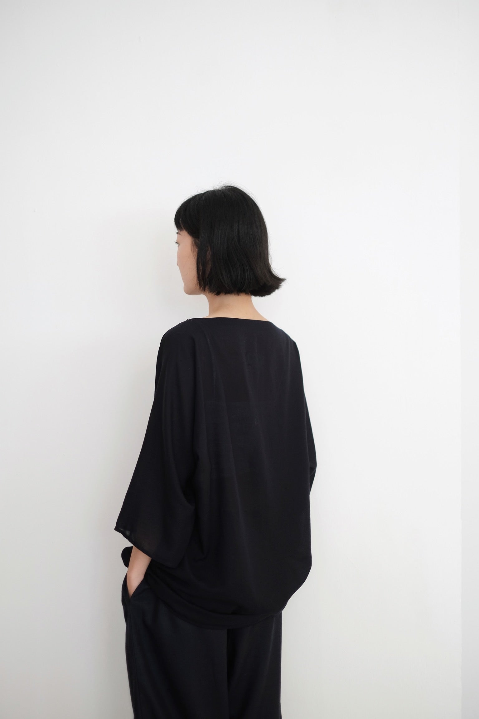 SHIMIZU MIDI TOP (NAVY)(PRE-ORDER)