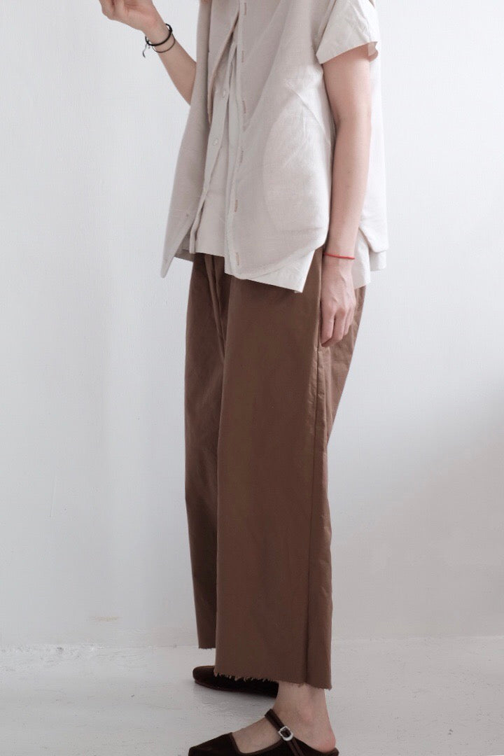 GRANDMA CROPPED TROUSERS (brown)