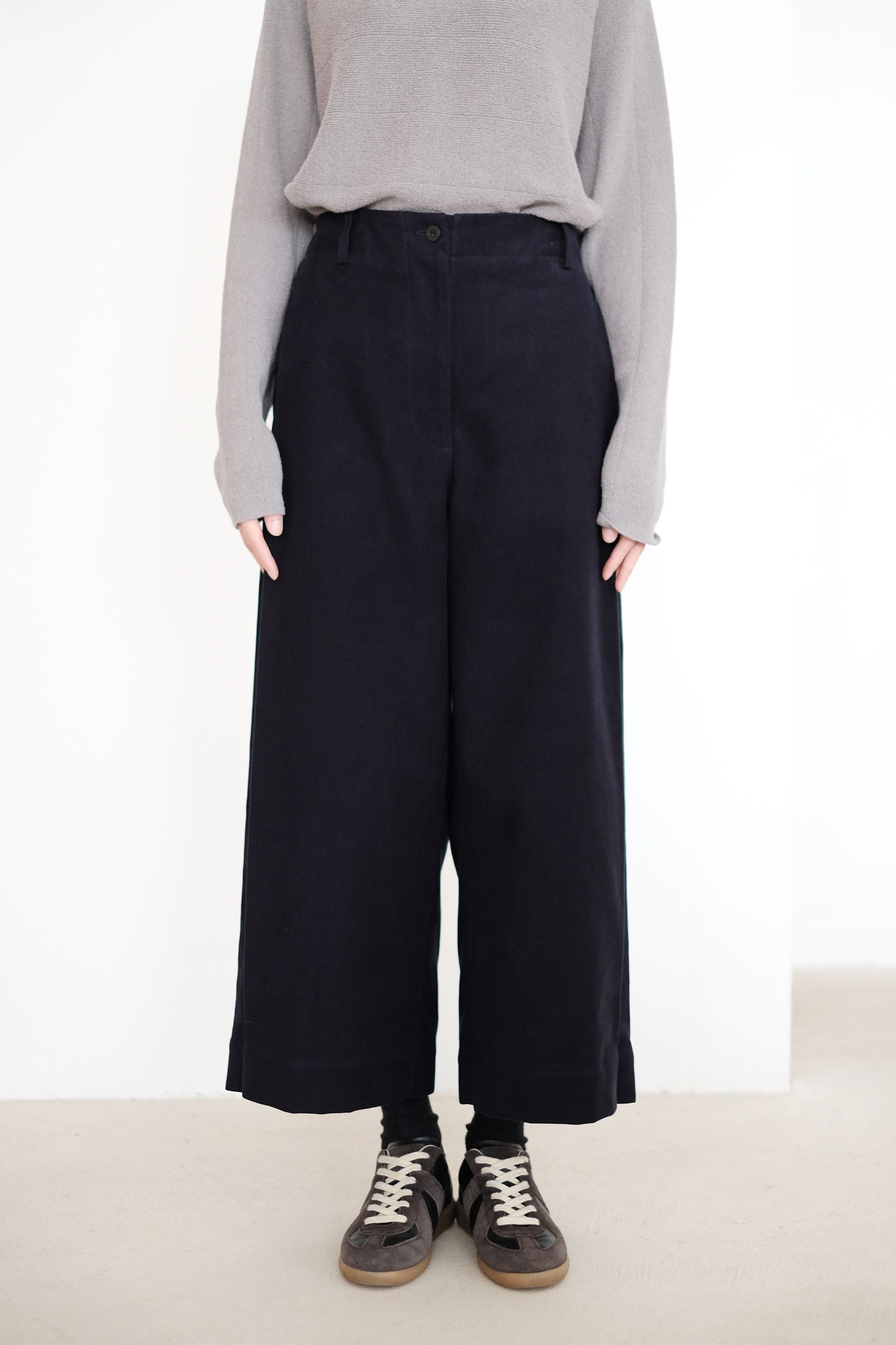 KYRA PANTS (NAVY)