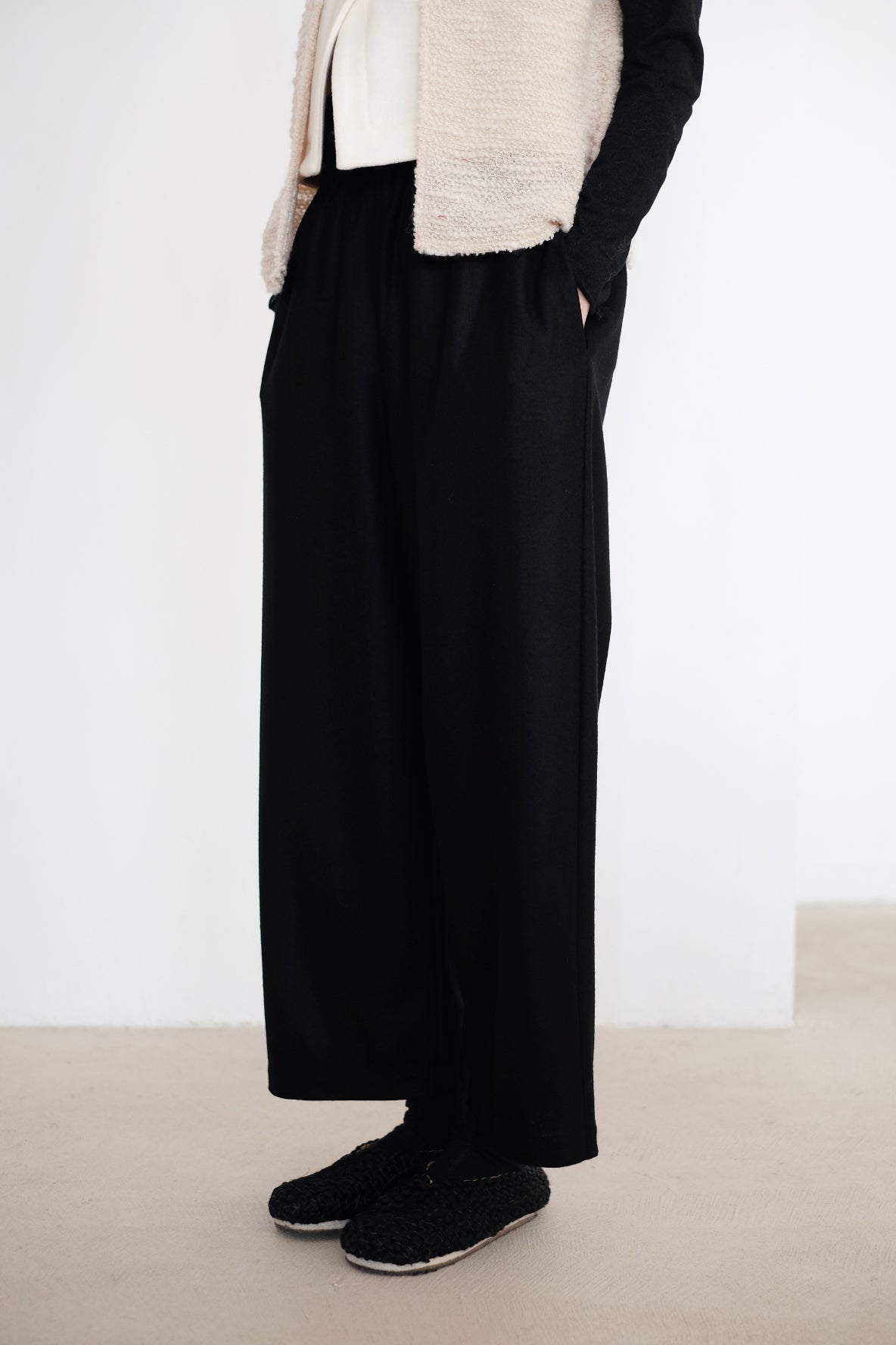 GRANDMA PANTS (BLACK)