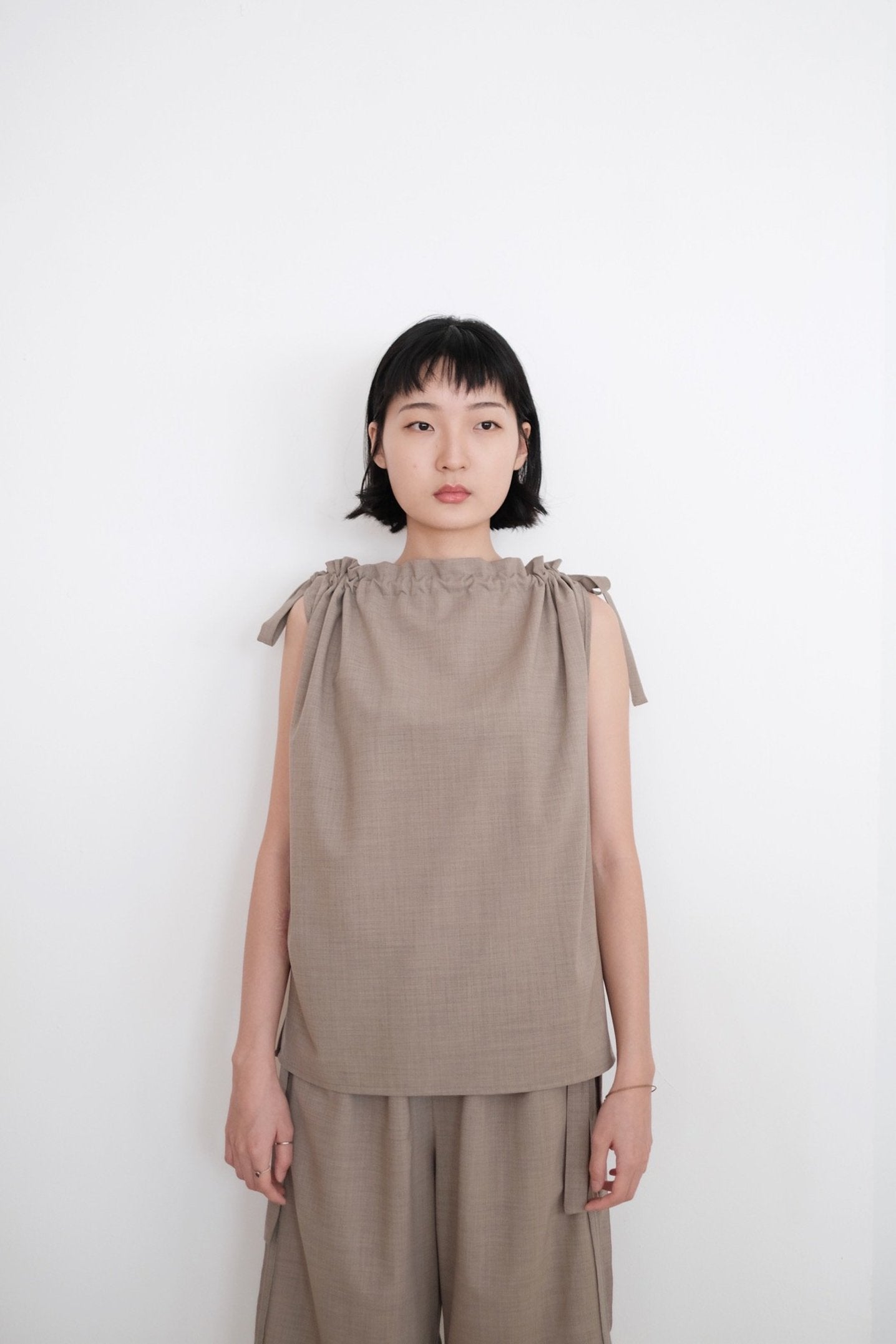 FUUKO VEST (SOFT AMBER)