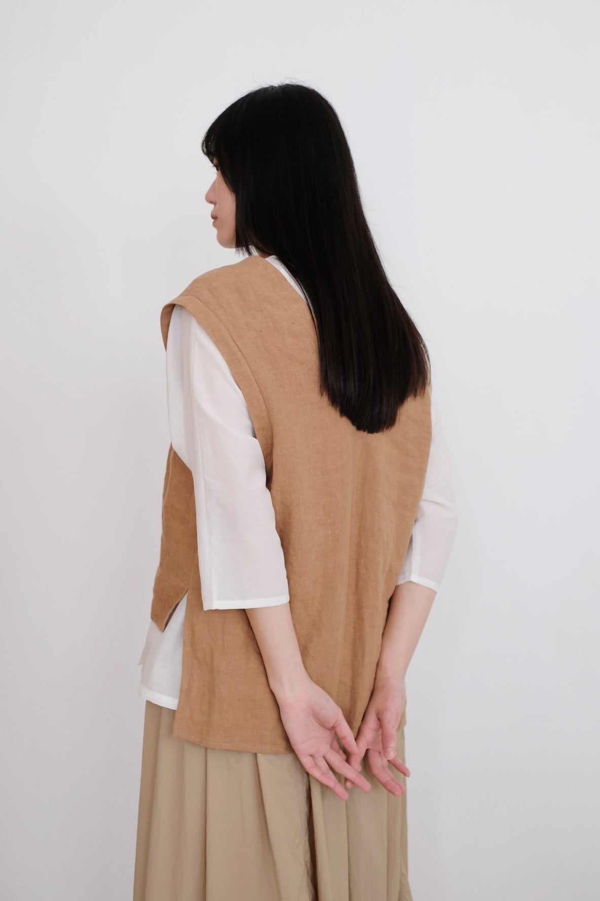 CHO VEST (CAMEL)