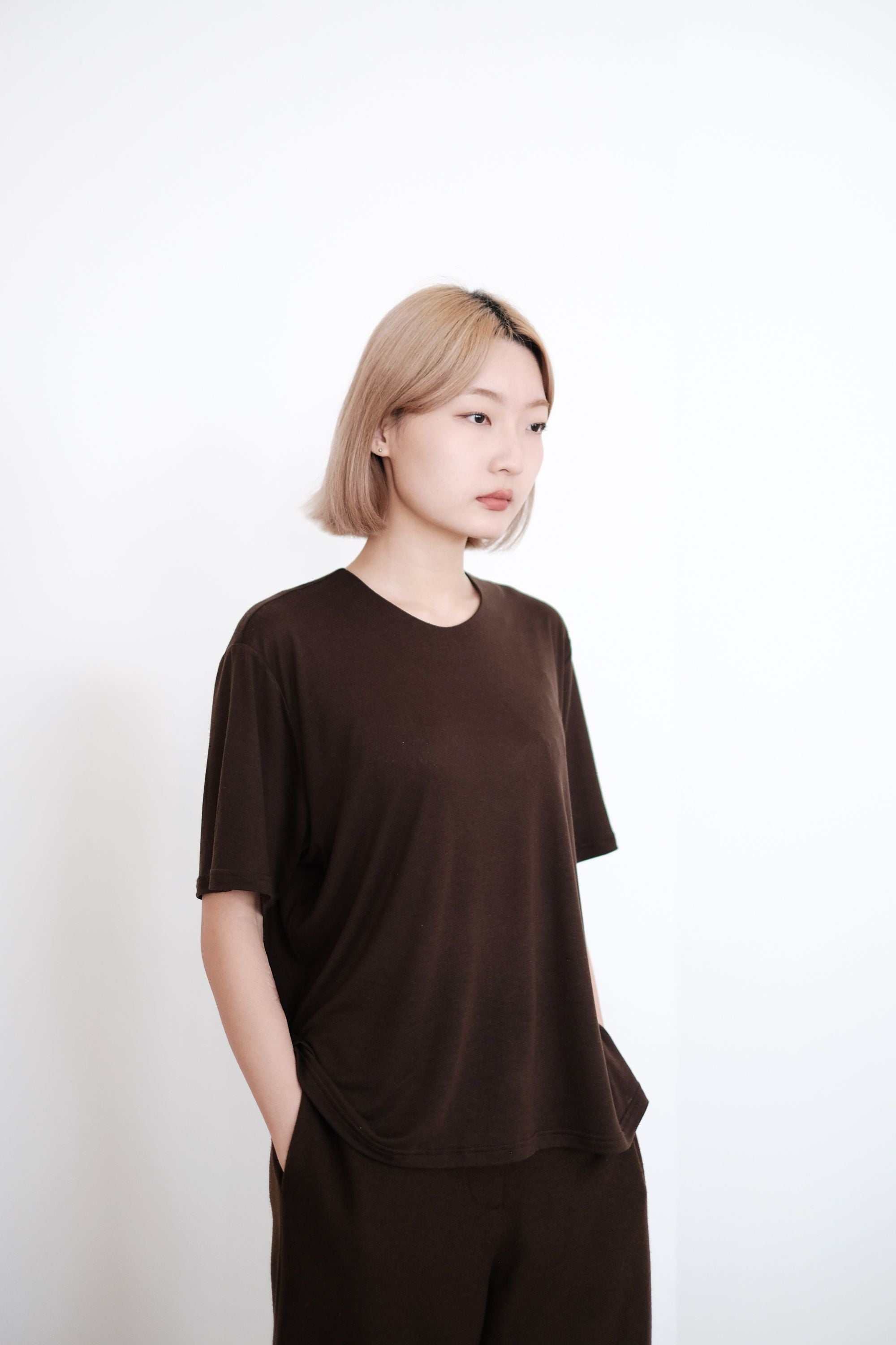 SHILOH TEE (BROWN)