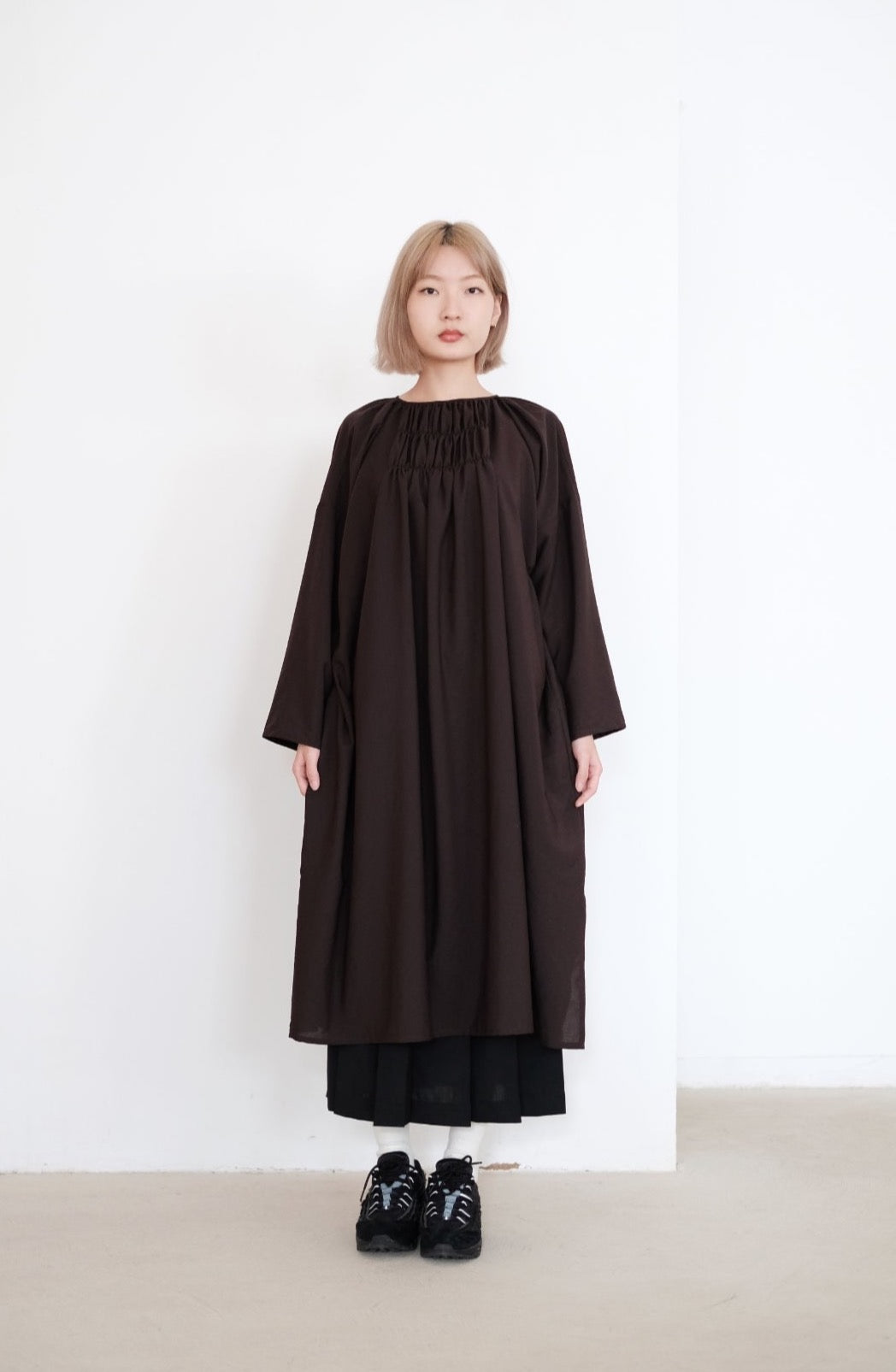 PAIGE DRESS (BROWN)