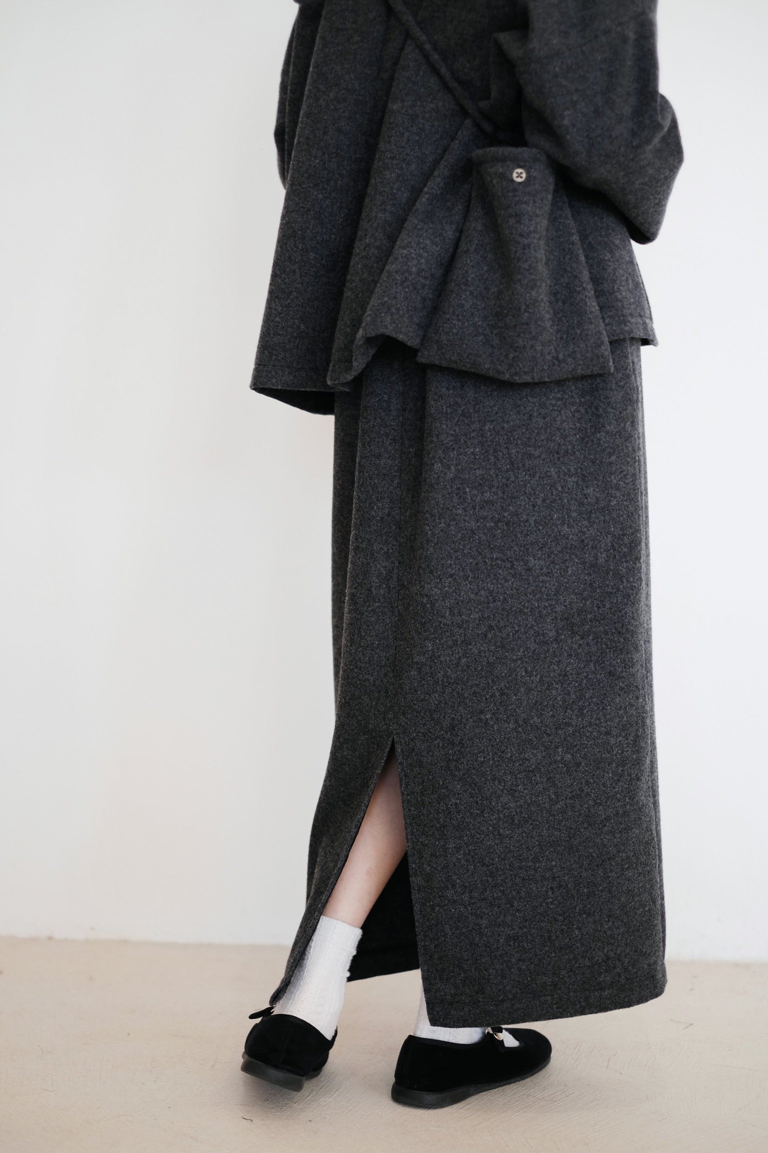 A PENCIL MIDI SKIRT (GREY) PRE-ORDER