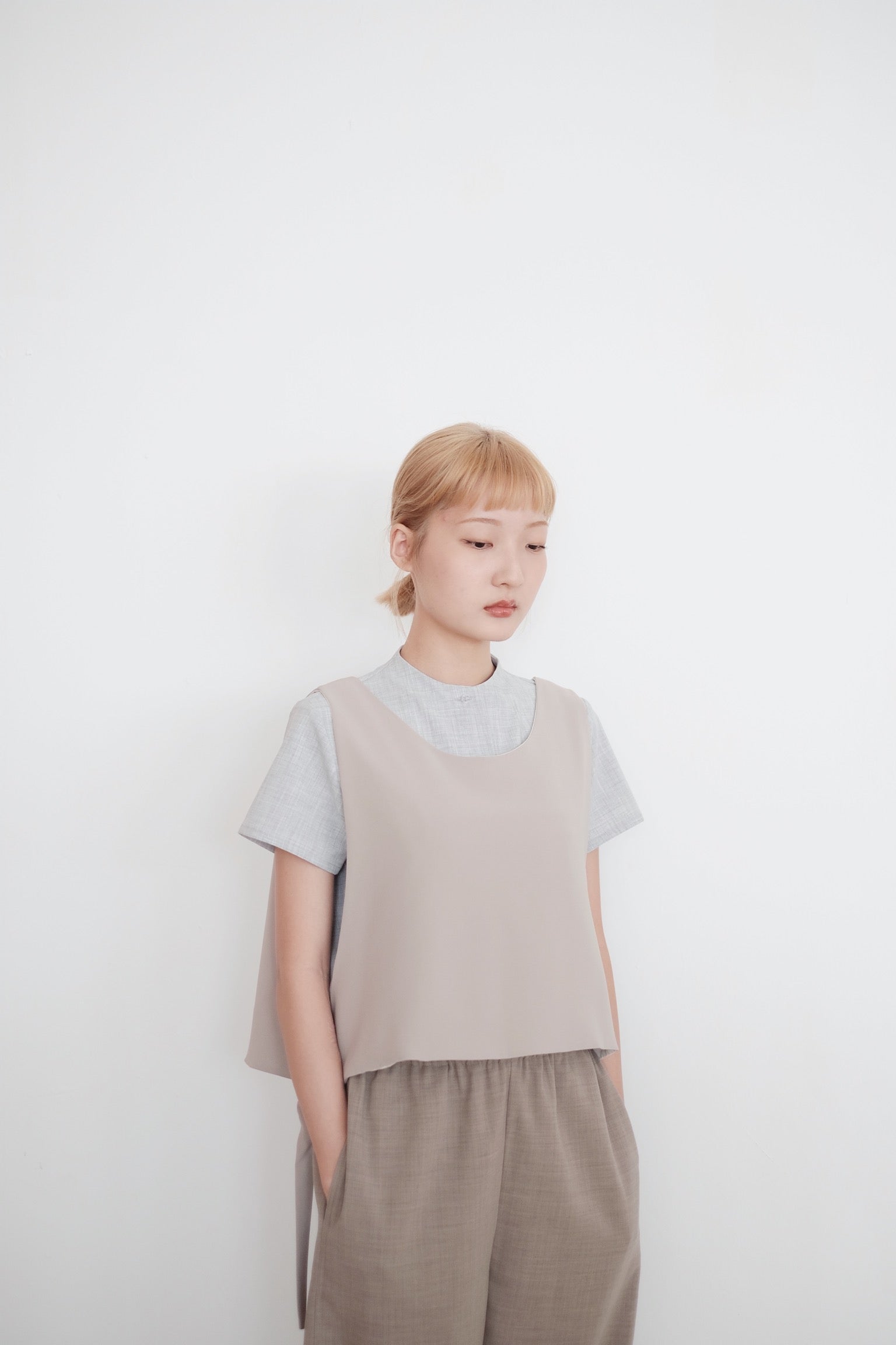 AIKO’s SLIM TOP (GREY)