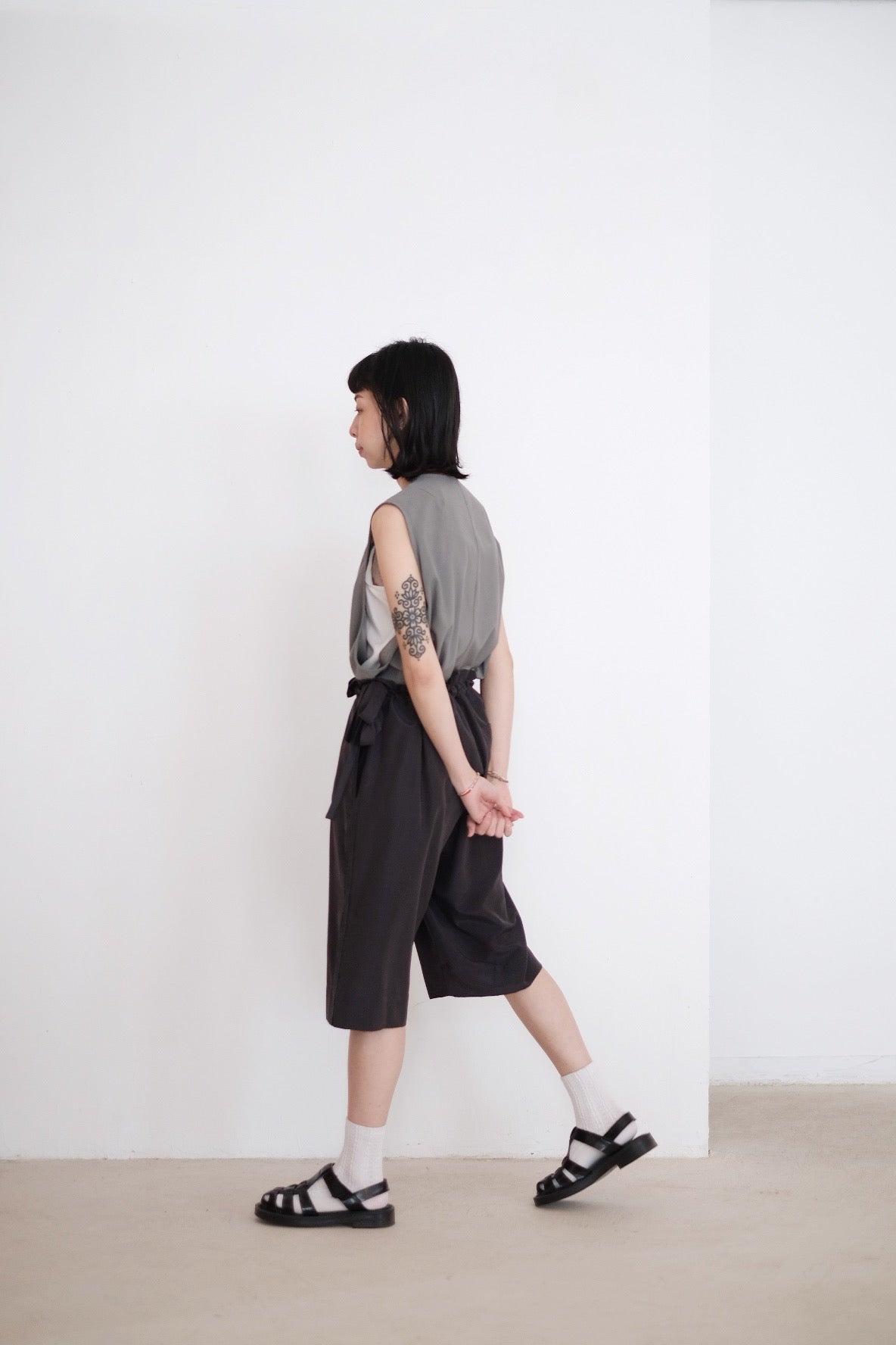 FUSAKO SHORTS (GREY)