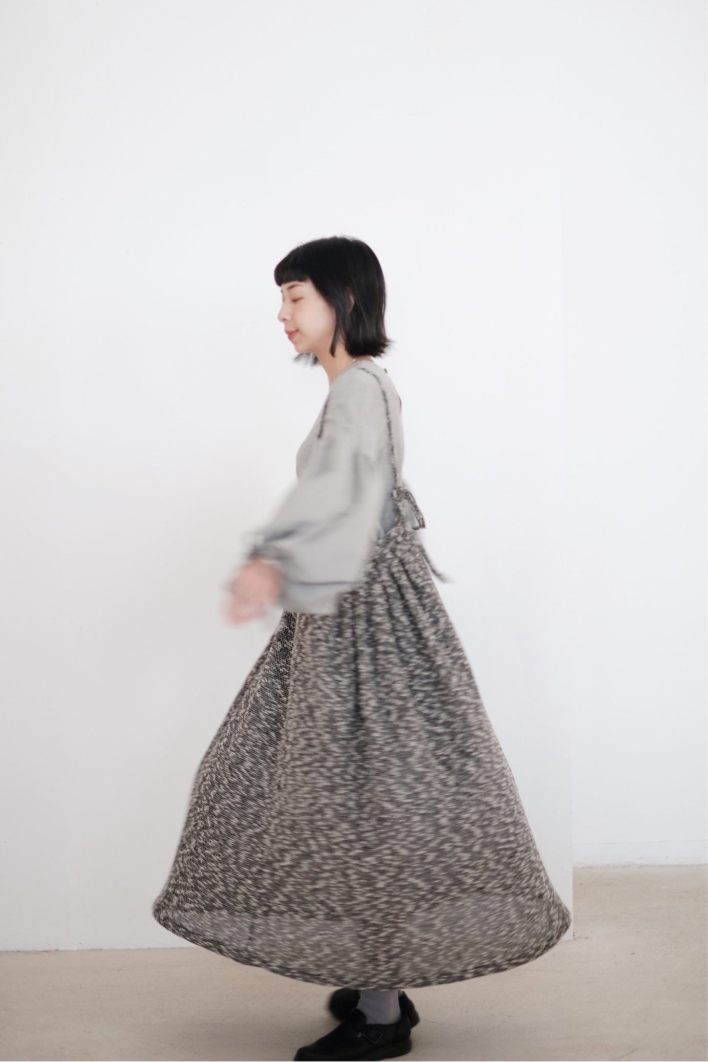 JONA IN WOOL (GREY)