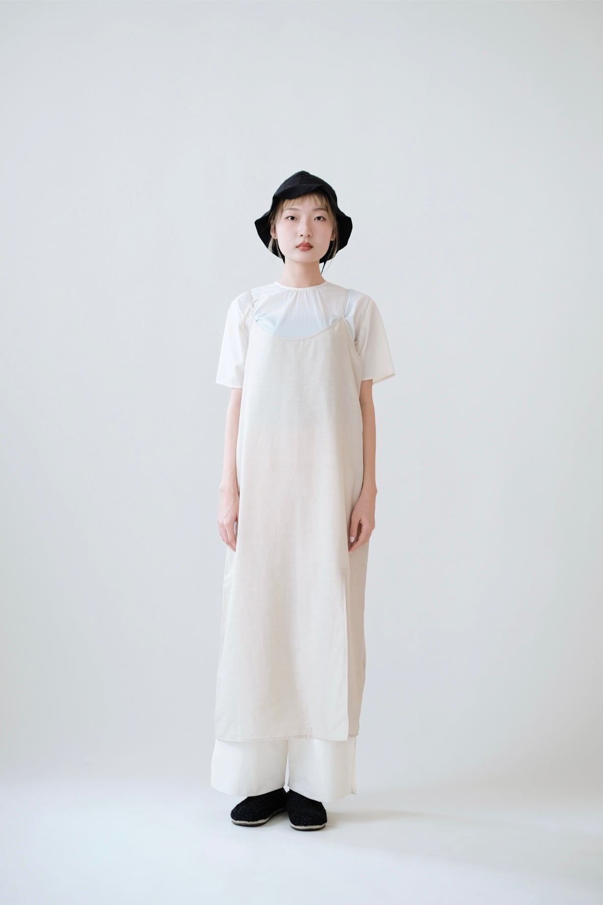 SORA DRESS (BEIGE)