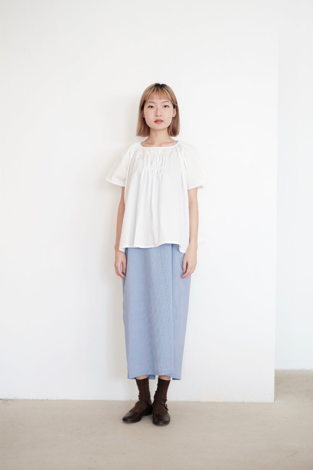 PAIGE GATHERED BLOUSE (WHITE)