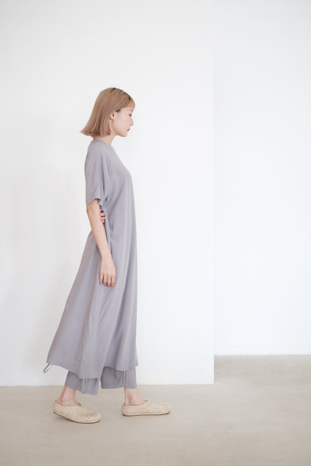 ABBY DRESS (LIGHT GREY)