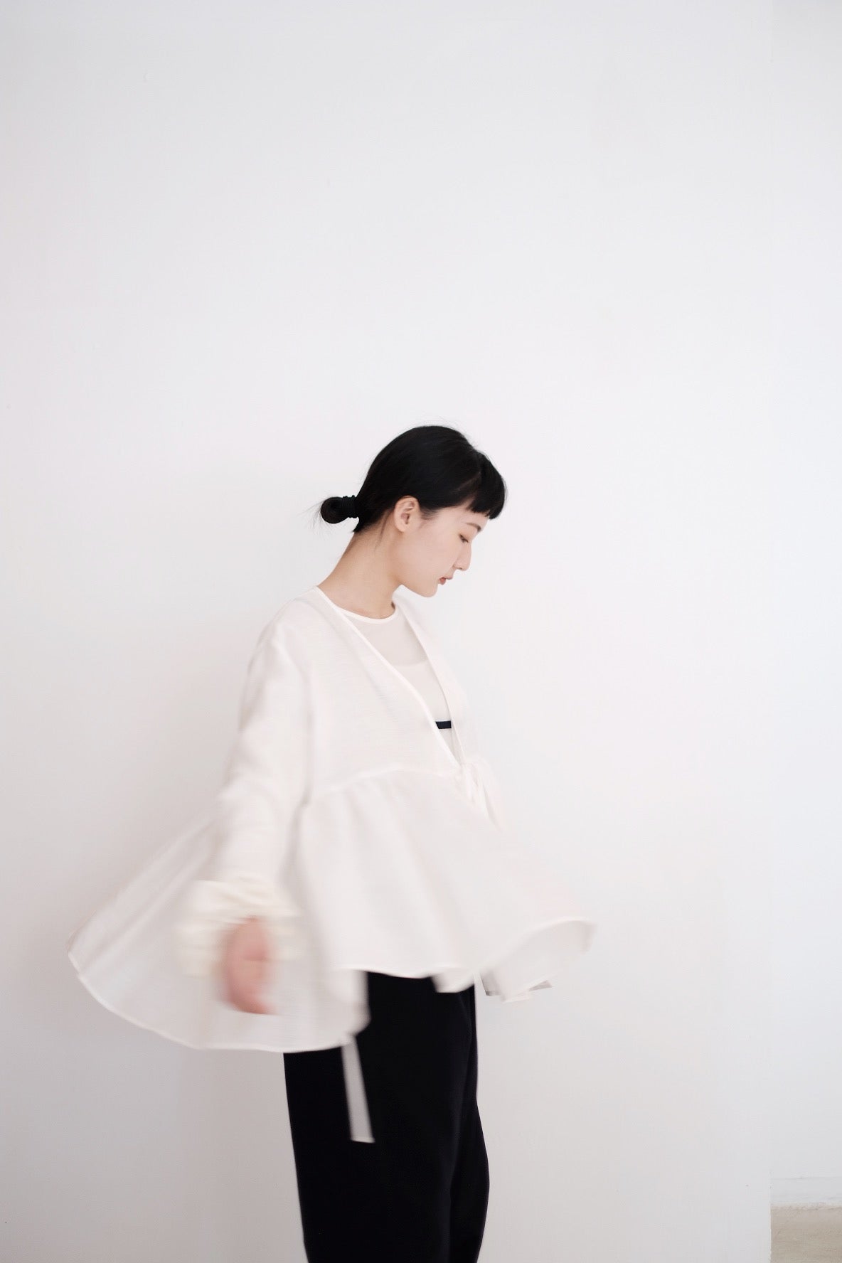 KĒKI LAYER BLOUSES IN LINEN