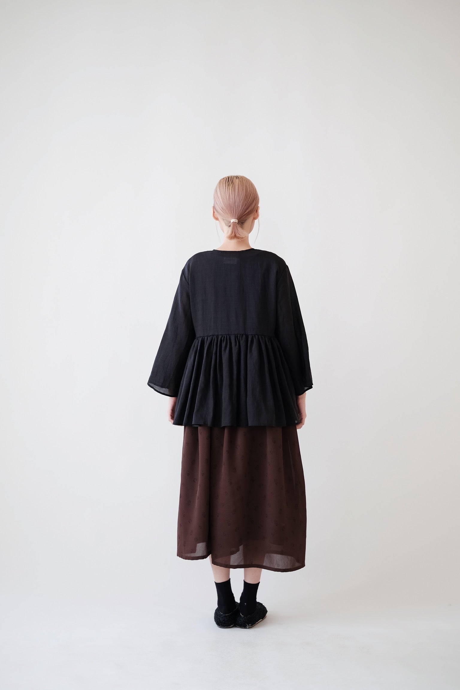 KĒKI LAYER BLOUSES WITH STRAPPING (BLACK)