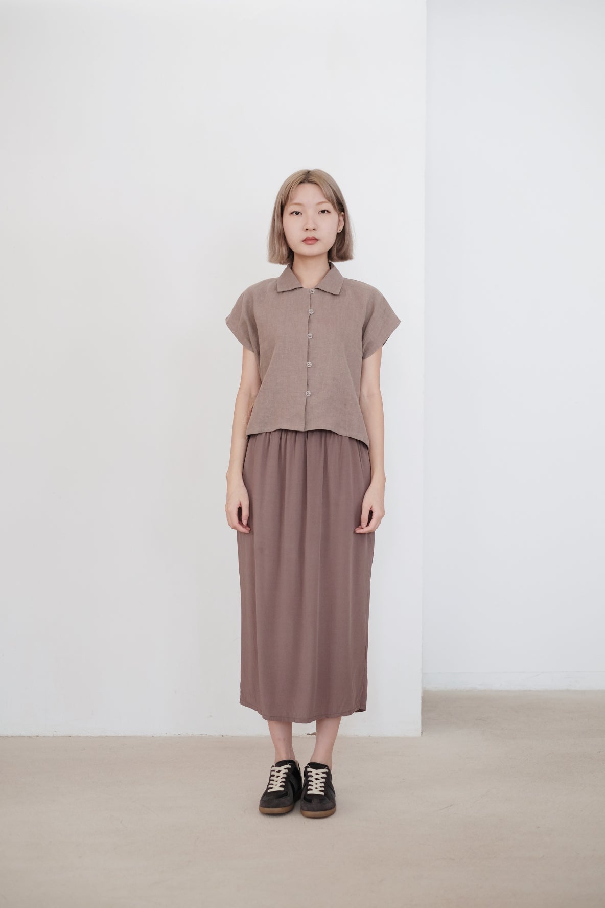 PENCIL SKIRT (KHAKI)