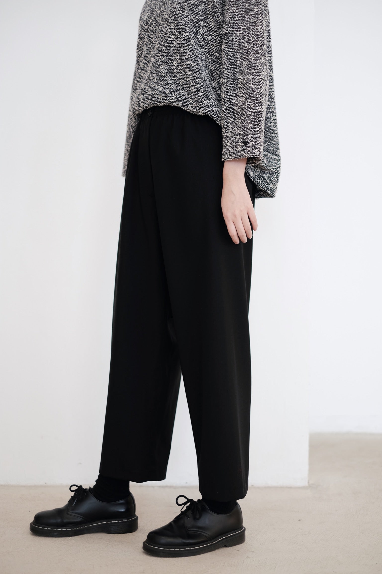 GRANDPA PANTS IN WOOL (BLACK)