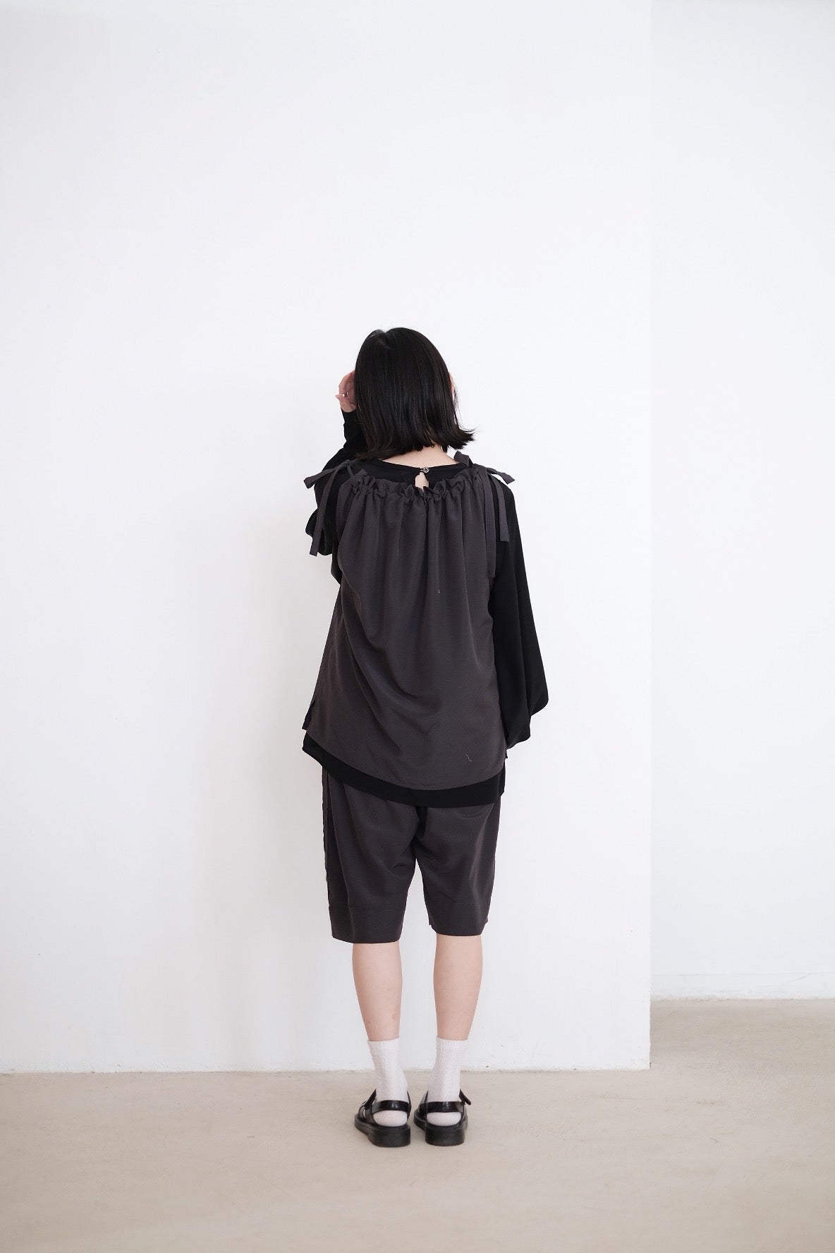 FUSAKO SHORTS (GREY)