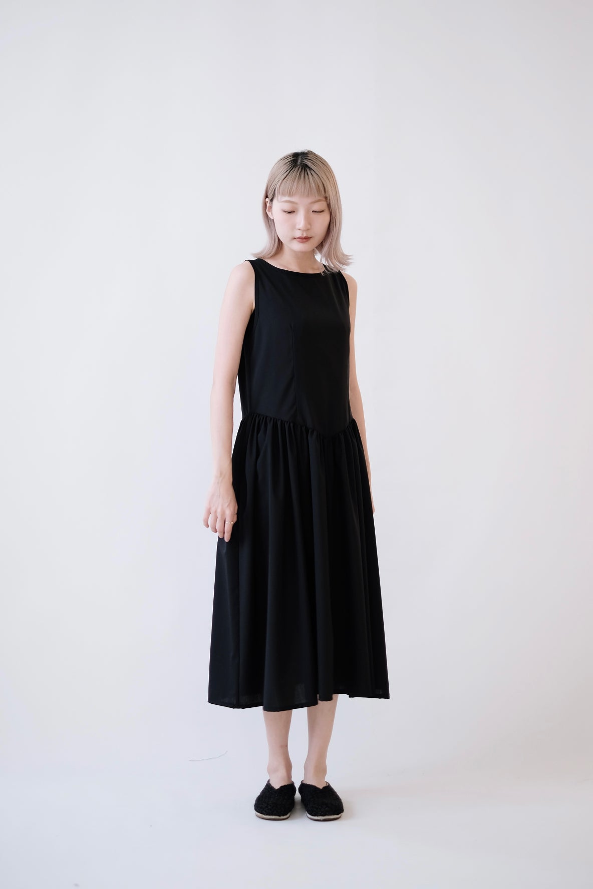 SUTTON DRESS (BLACK)