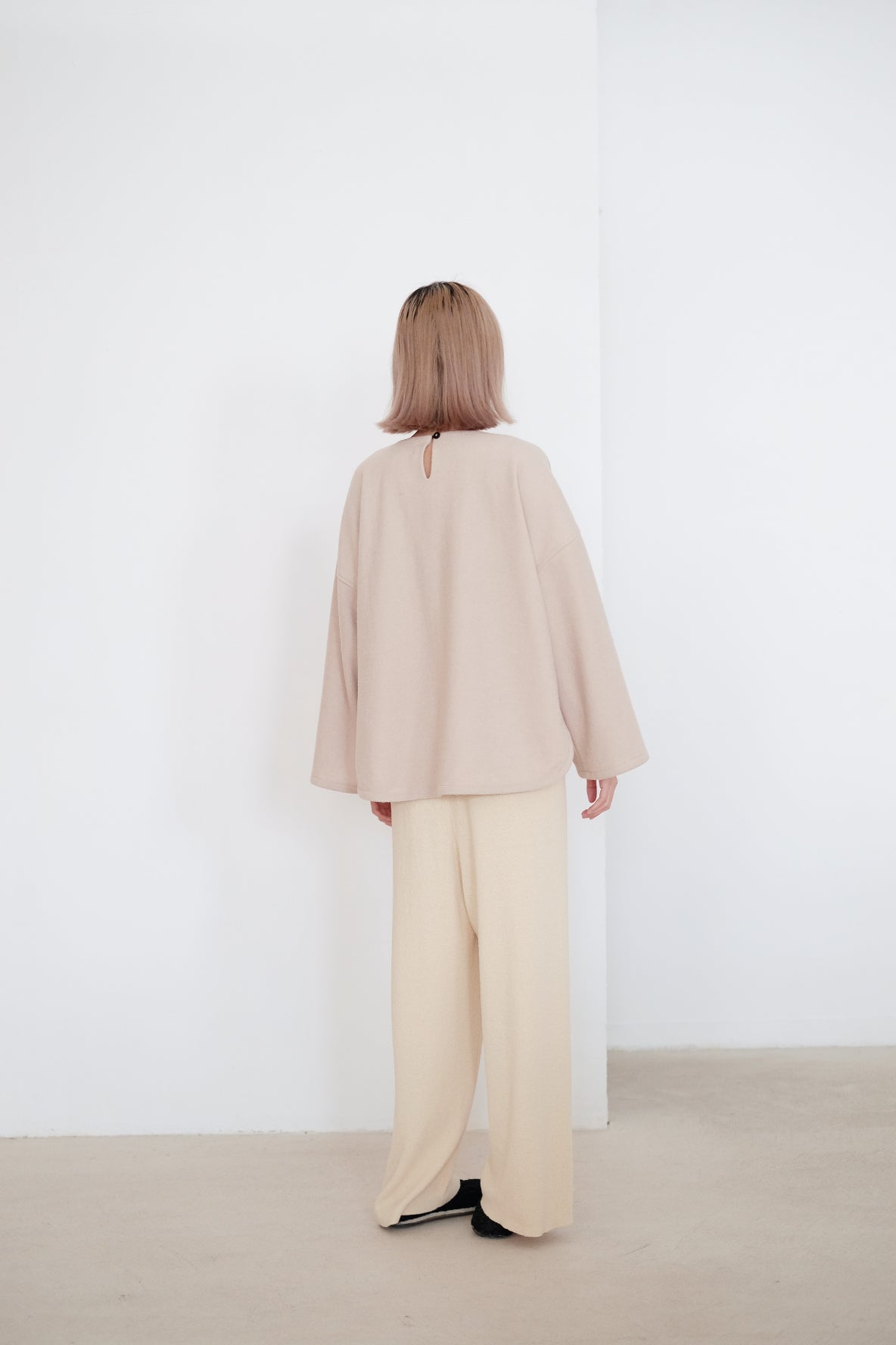 ELLIOTT TOP (BEIGE)