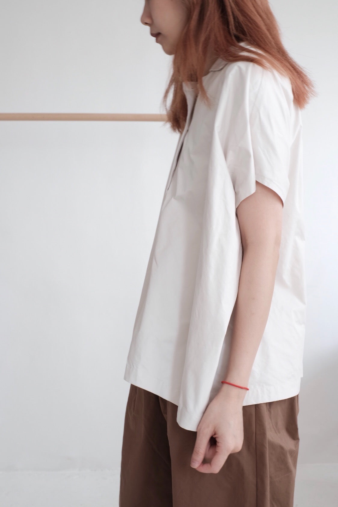 IVORY SHIRT IN SHORT SLEEVES