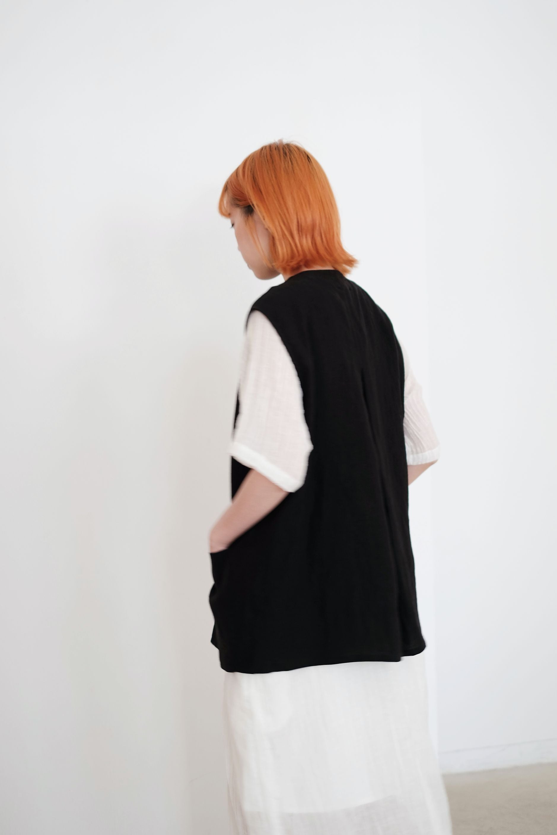 CARTER VEST (BLACK)