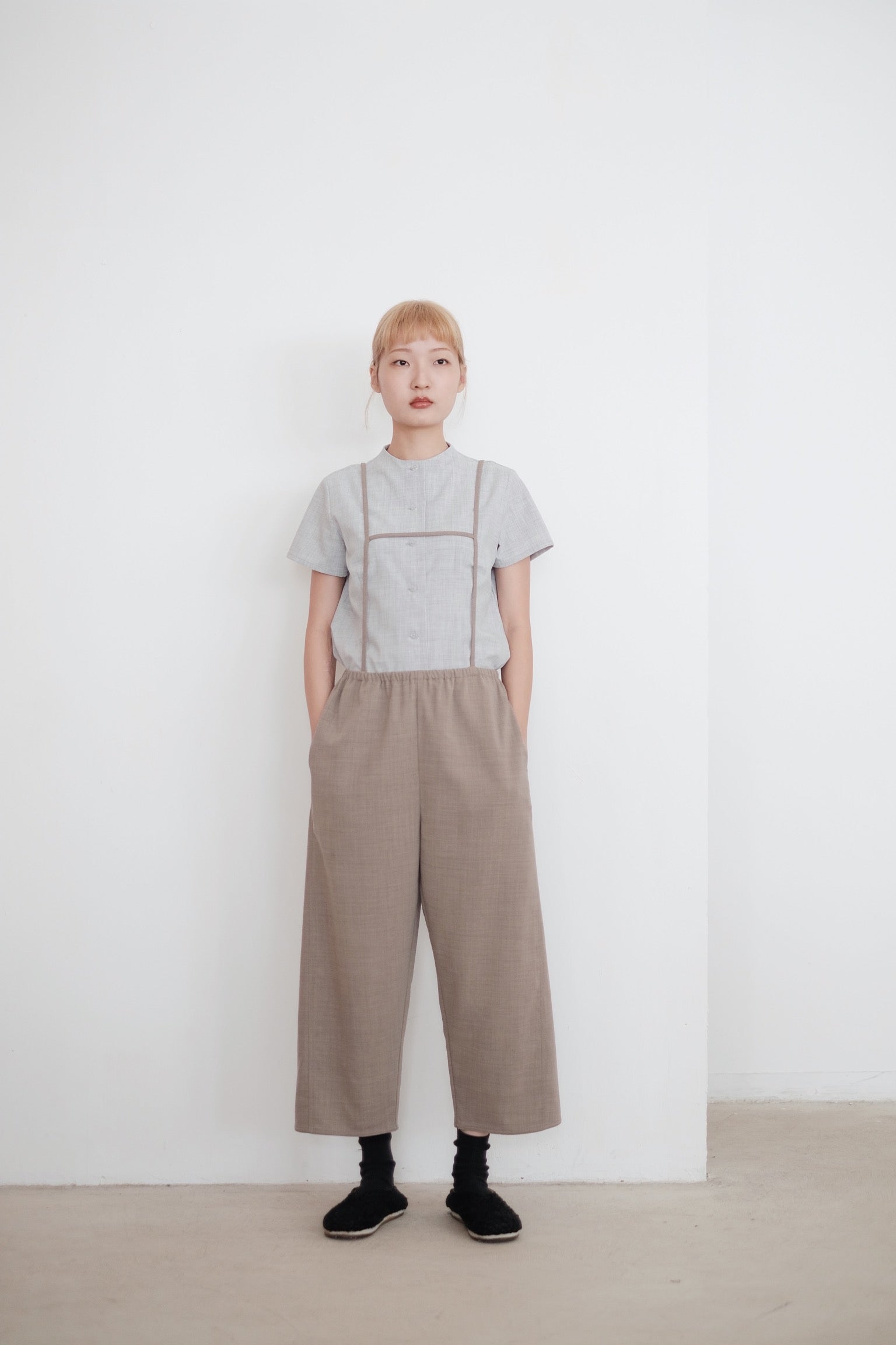 AIKO’s SLIM TOP (GREY)