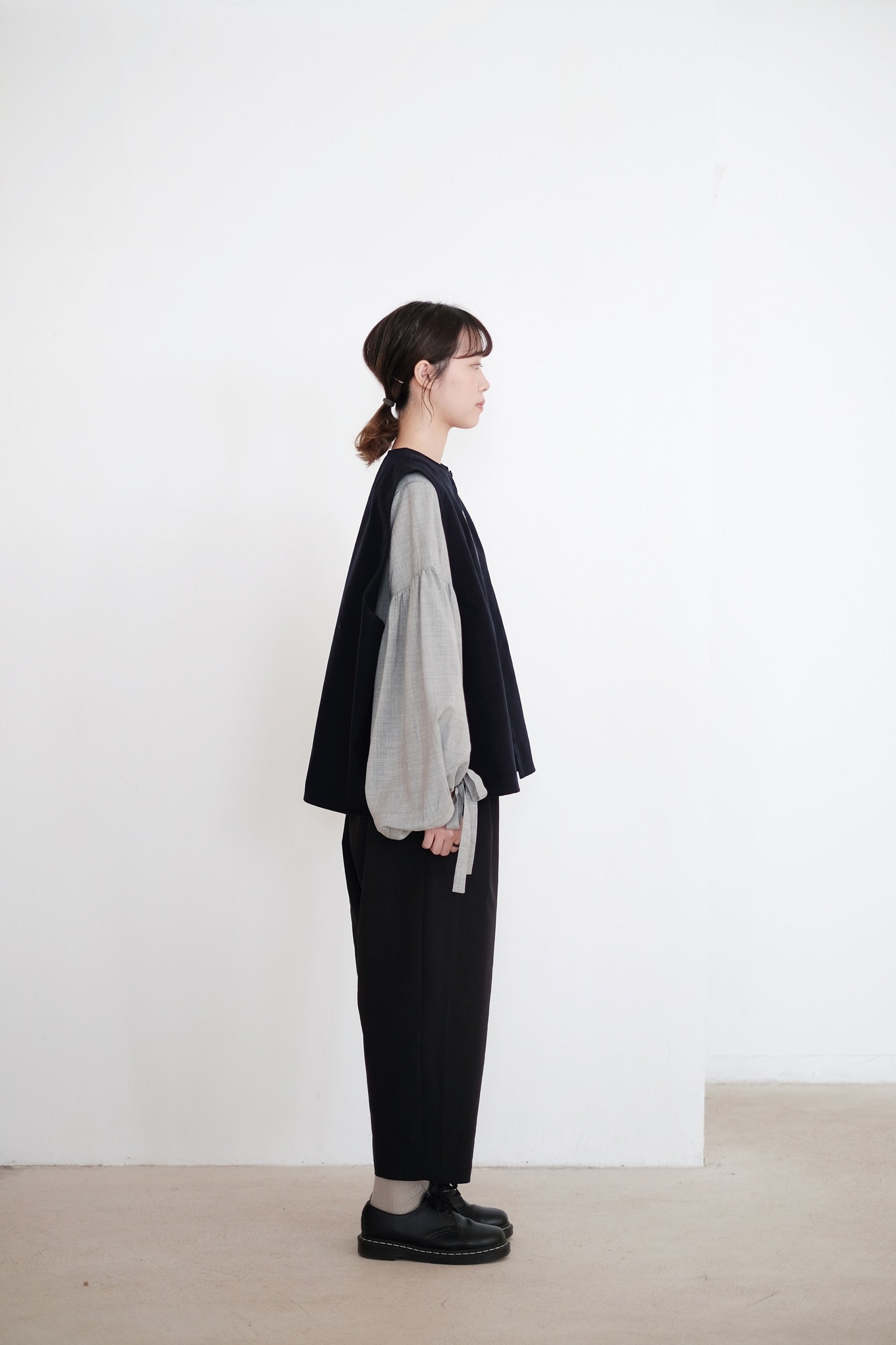 JONA IN WOOL (GREY)