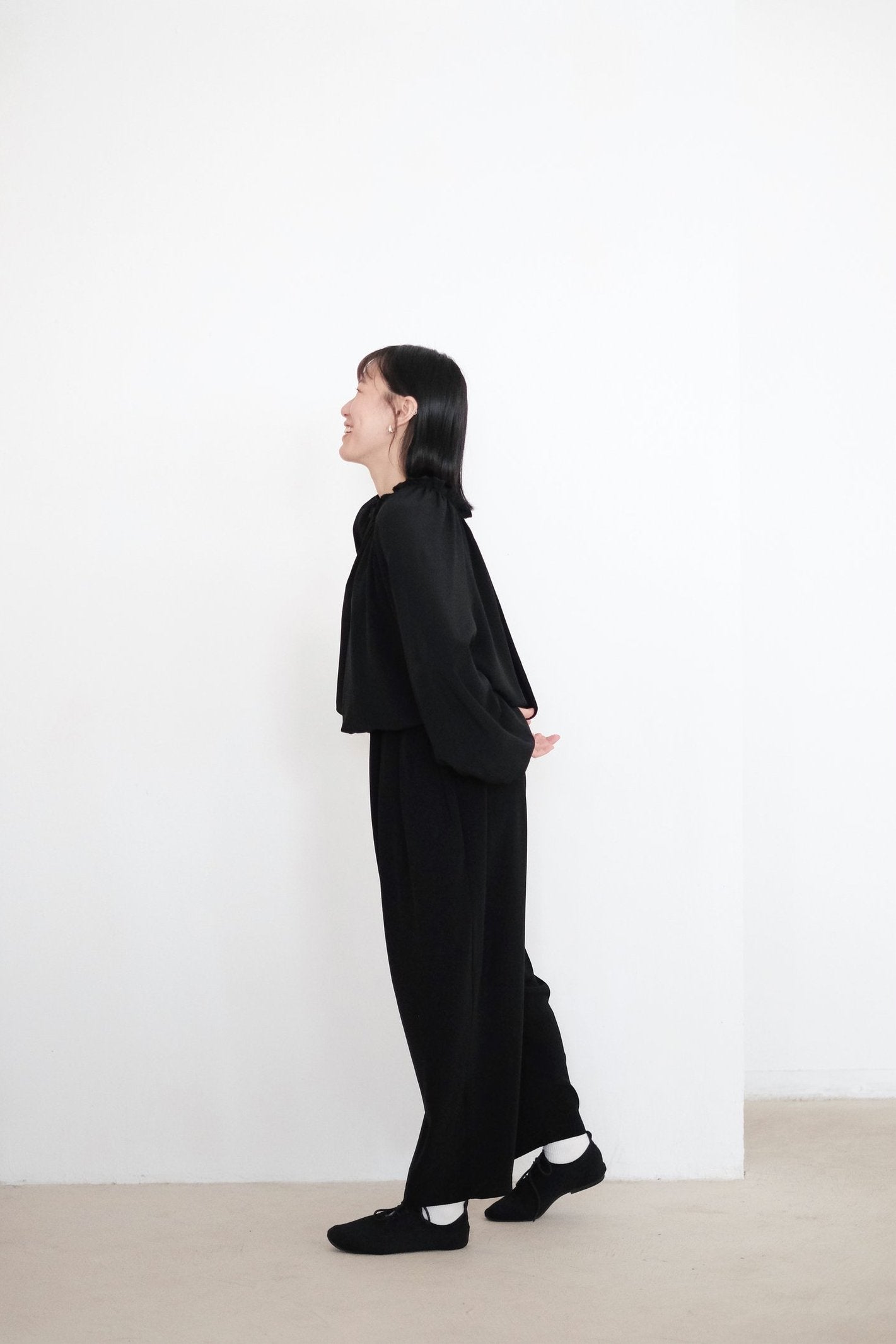 SHIORI PANTS (BLACK)