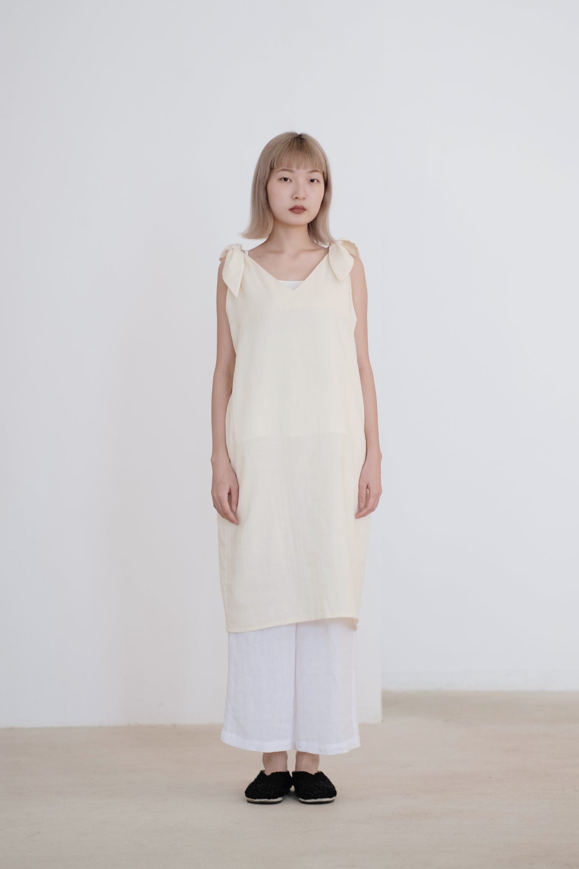 OI BOW KNOTS ONEPIECE (PALE YELLOW)