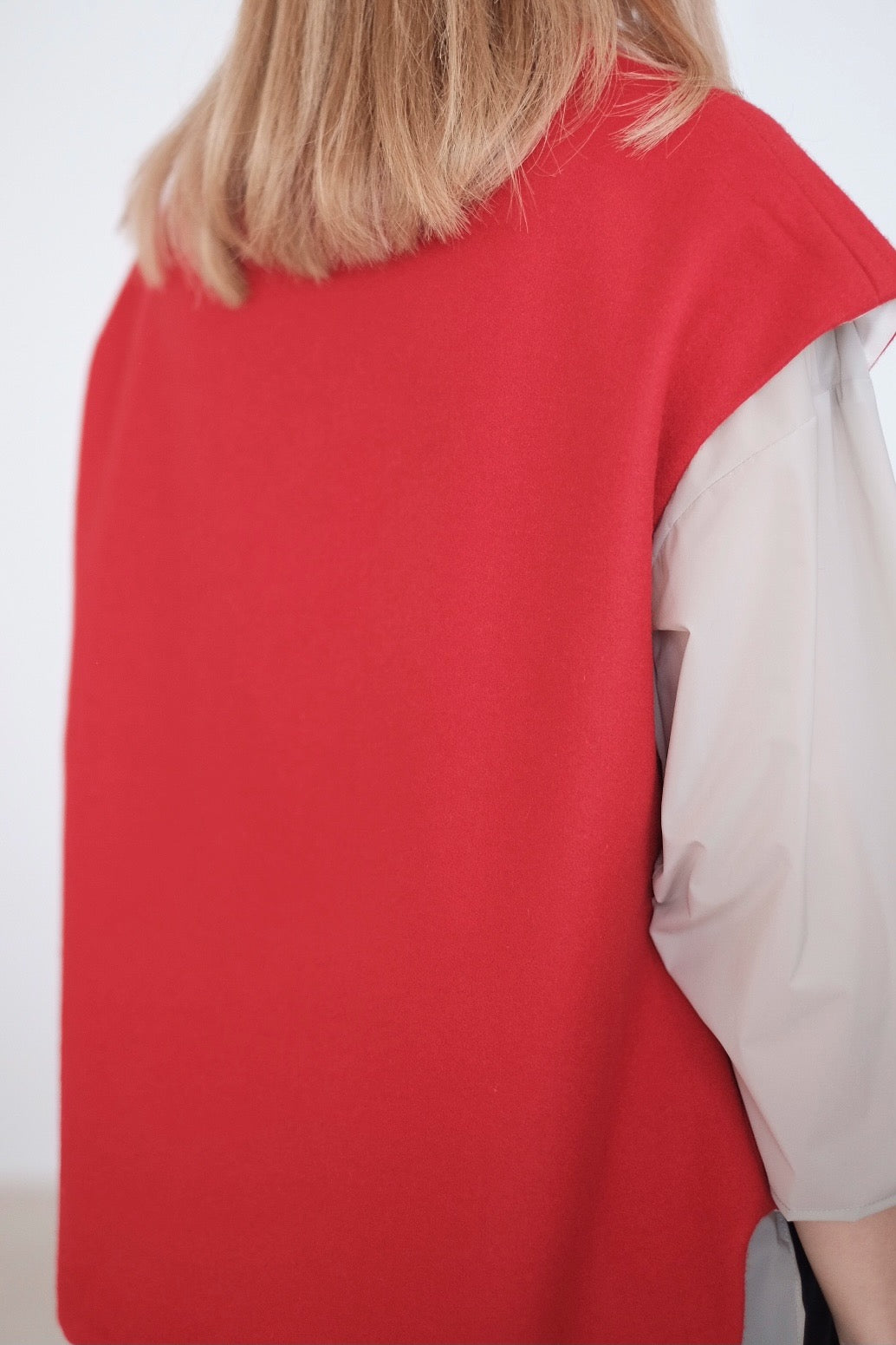 RED PENELOPE WAISTCOAT IN WOOL