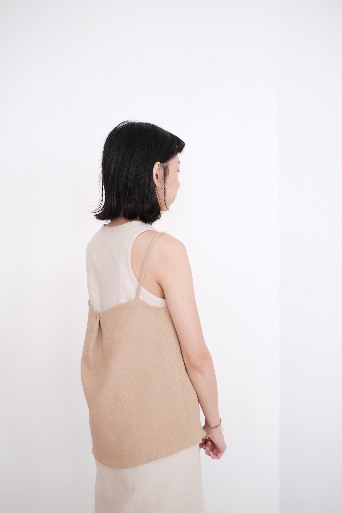 AILANI VEST (CARAMEL)