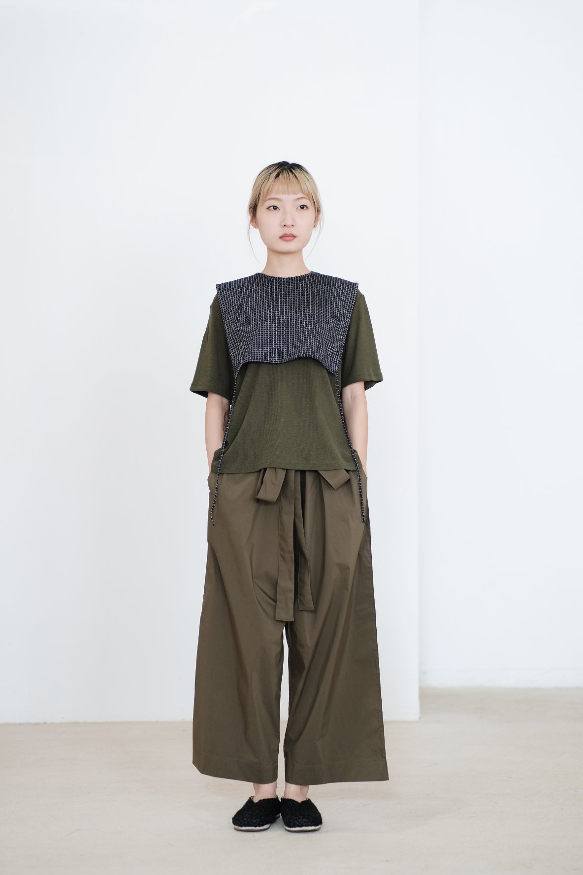 GAVINA RIBBION PANTS (OLIVE)