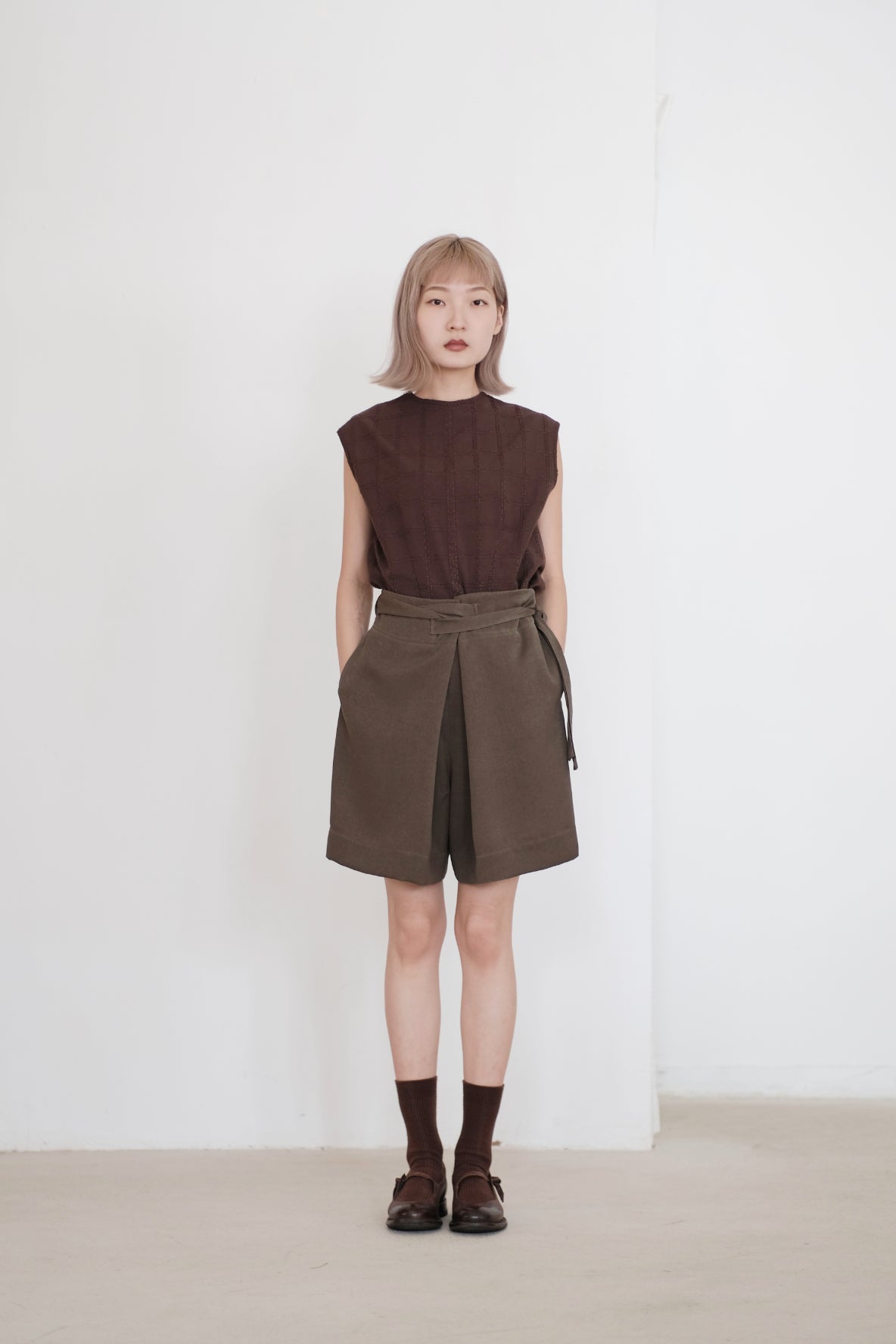 GARNET SHORTS (OLIVE)