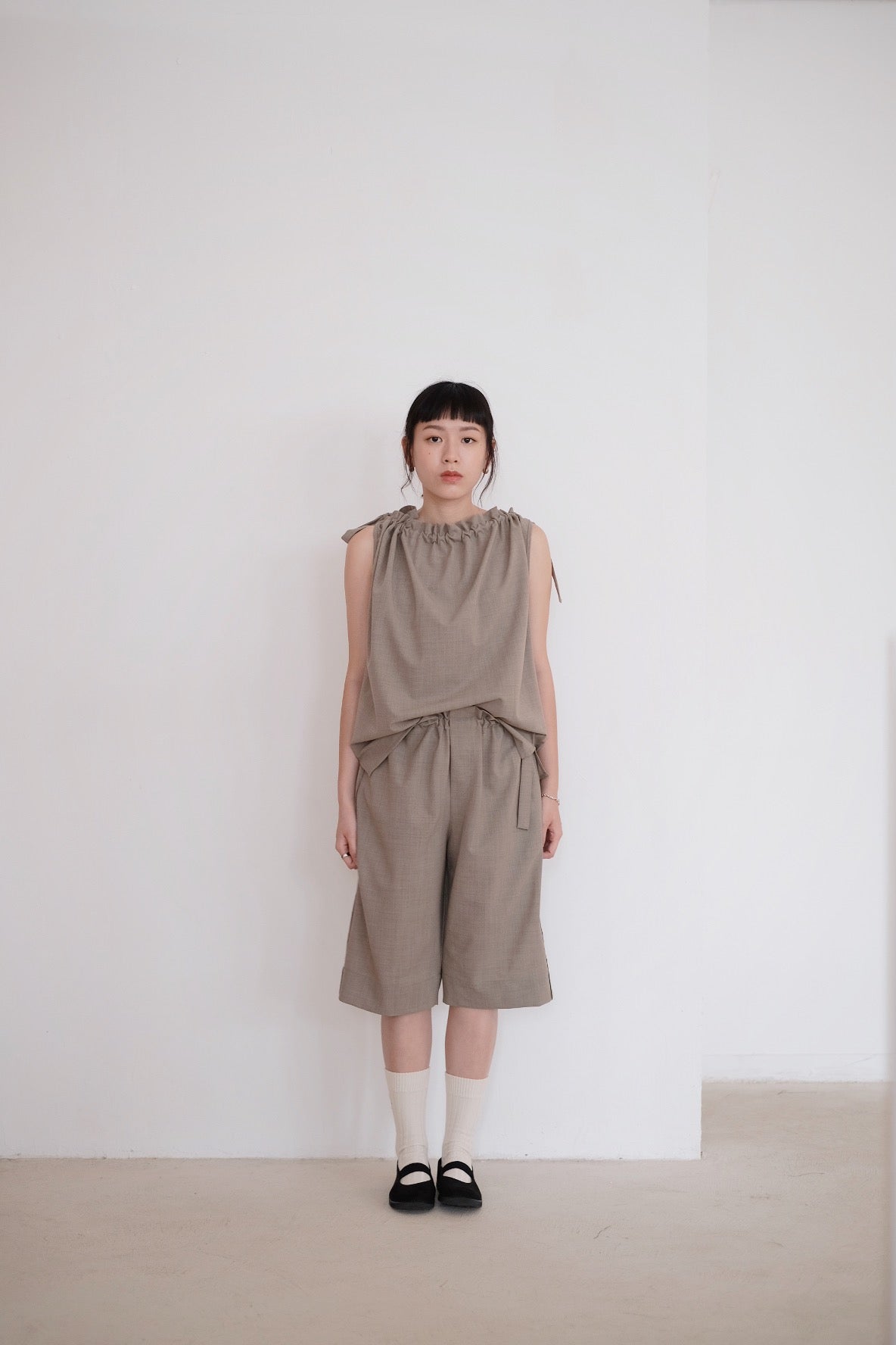 FUSAKO SHORTS (SOFT AMBER)