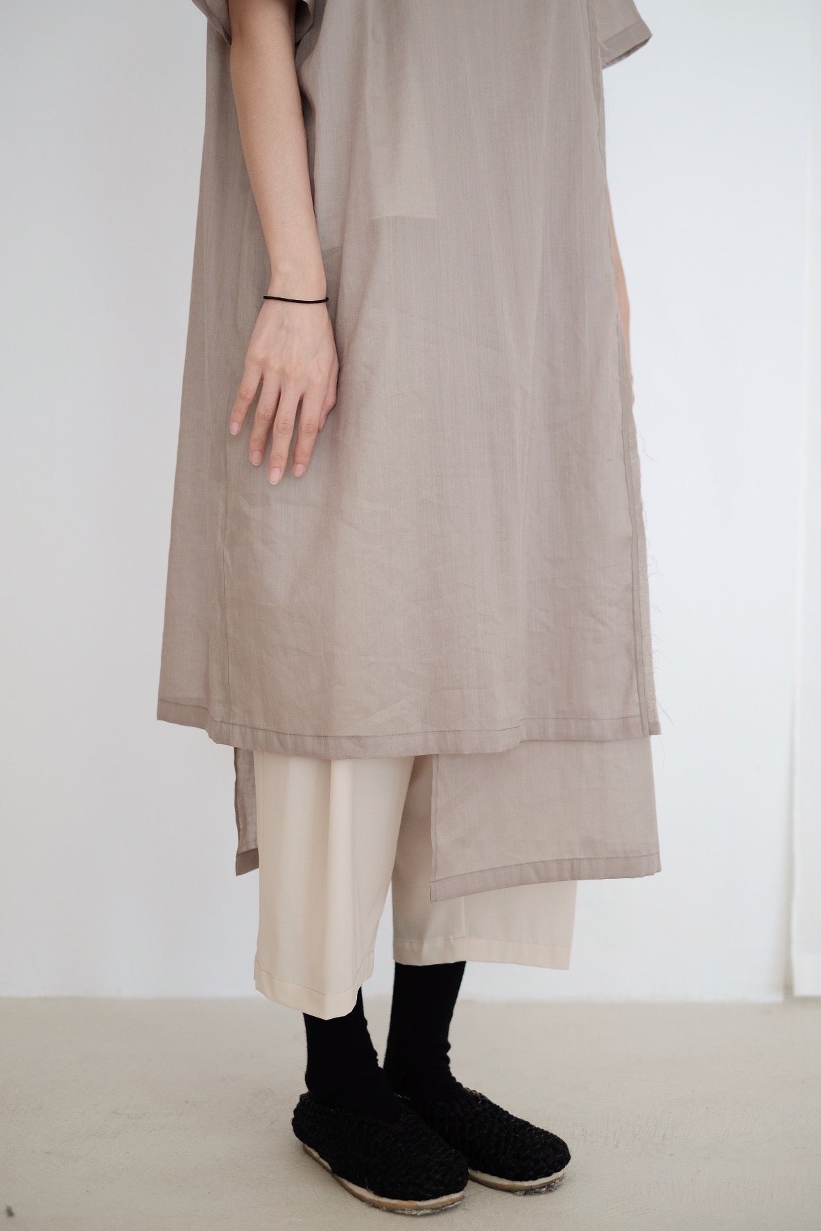 DREAMSCAPER DRESS (WARM GREY)